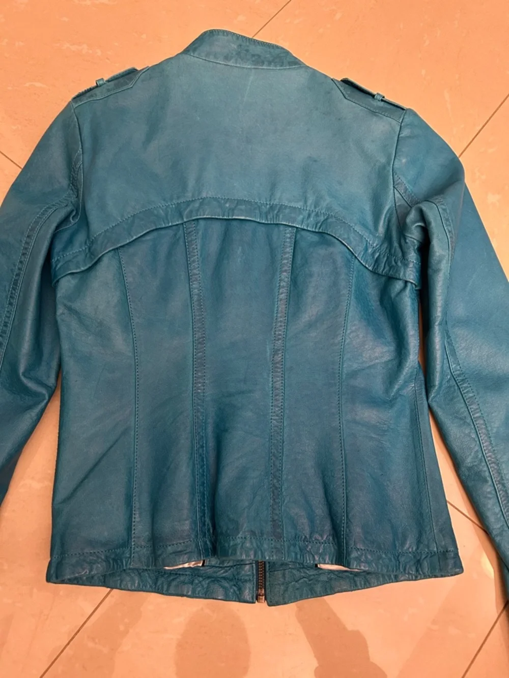 🩵Danier Leather Moto Jacket 2XS in Teal colour - Picture 11 of 12